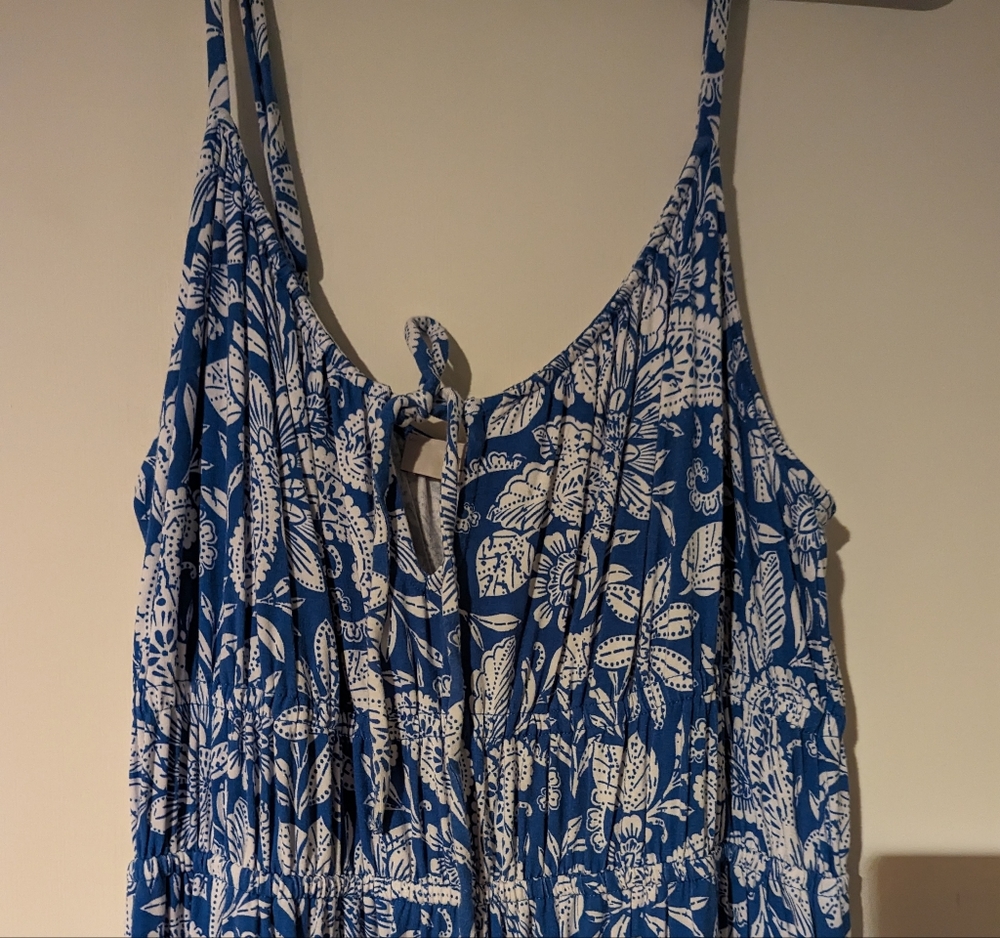 Loft Blue & white floral Maxi dress-Lg